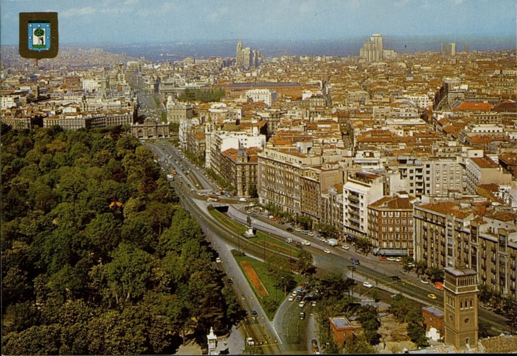 Miniatura de Vista panorámica [calle de Alcalá]