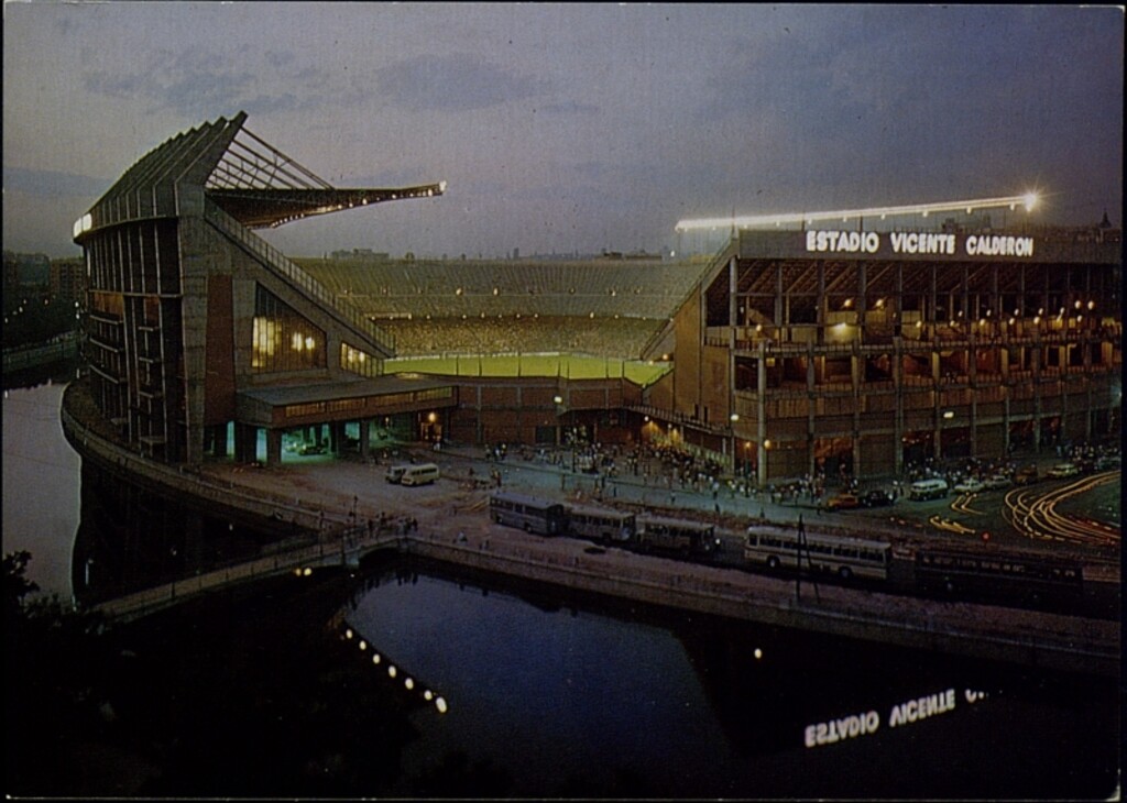 Miniatura de Estadio Vicente Calderón. Vista nocturna