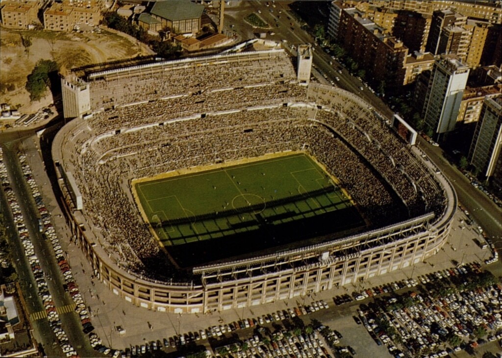 Miniatura de Estadio Santiago Bernabeu. Vista aérea