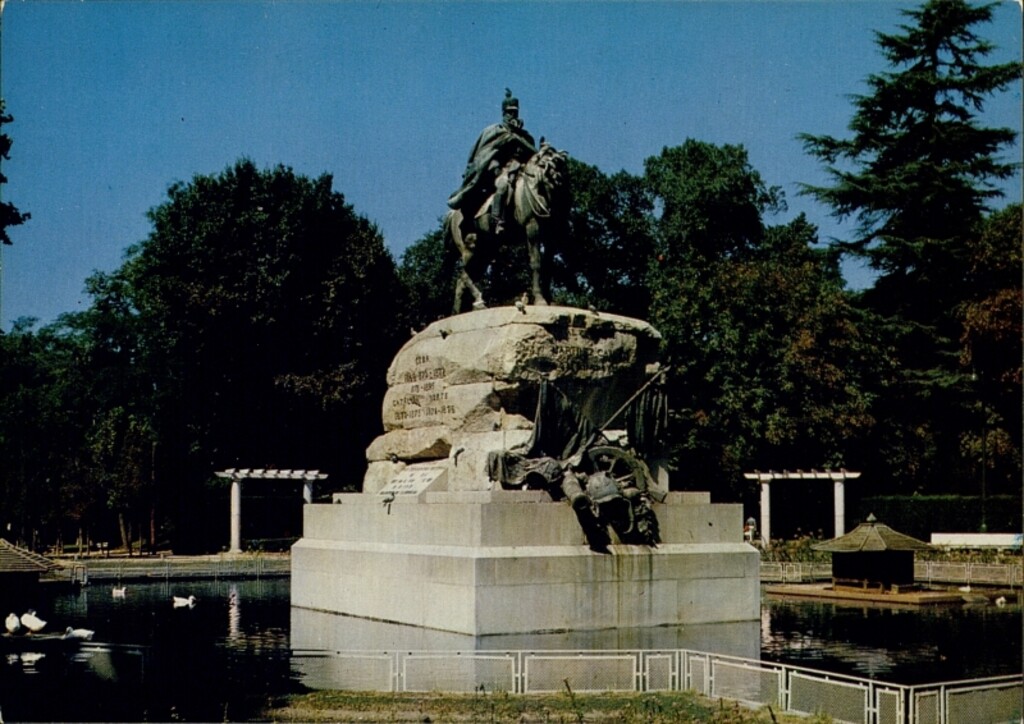 Miniatura de Monumento Ecuestre al General Martínez Campos