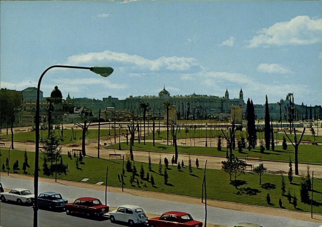 Miniatura de Parque de la Montaña y Palacio Real