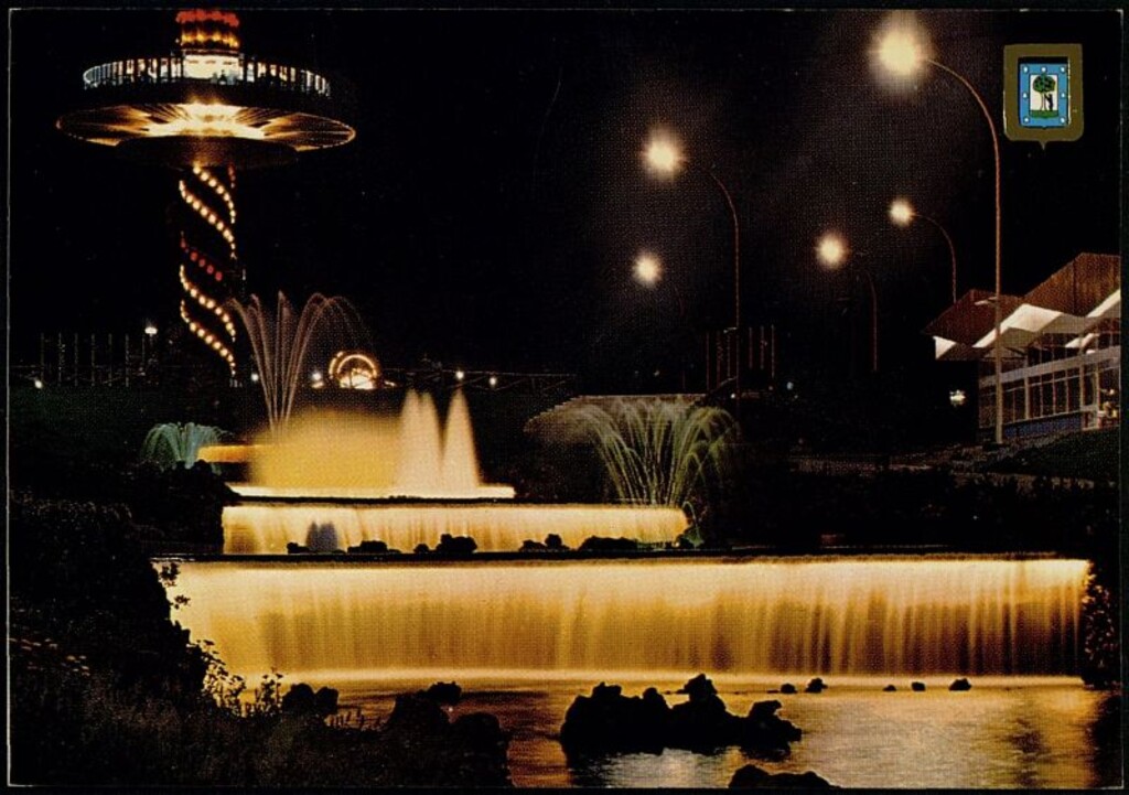 Miniatura de Parque de Atracciones. Nocturna