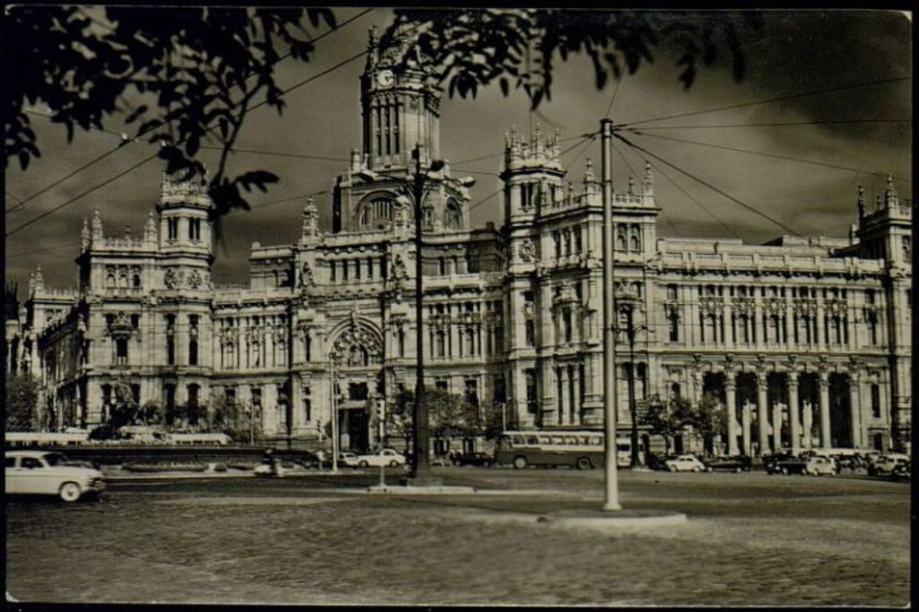 Miniatura de Palacio de Comunicaciones