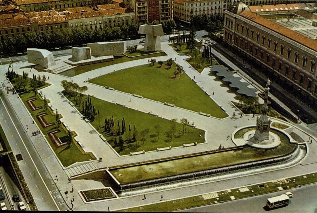 Miniatura de Plaza del descubrimiento de América