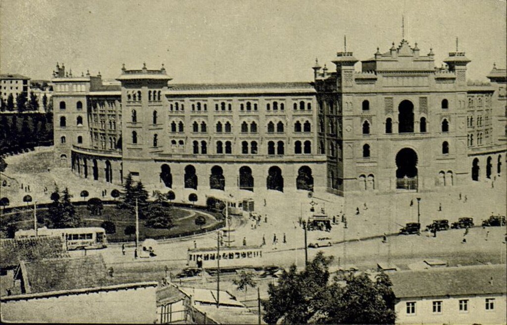 Miniatura de Plaza de Toros (Jardines)