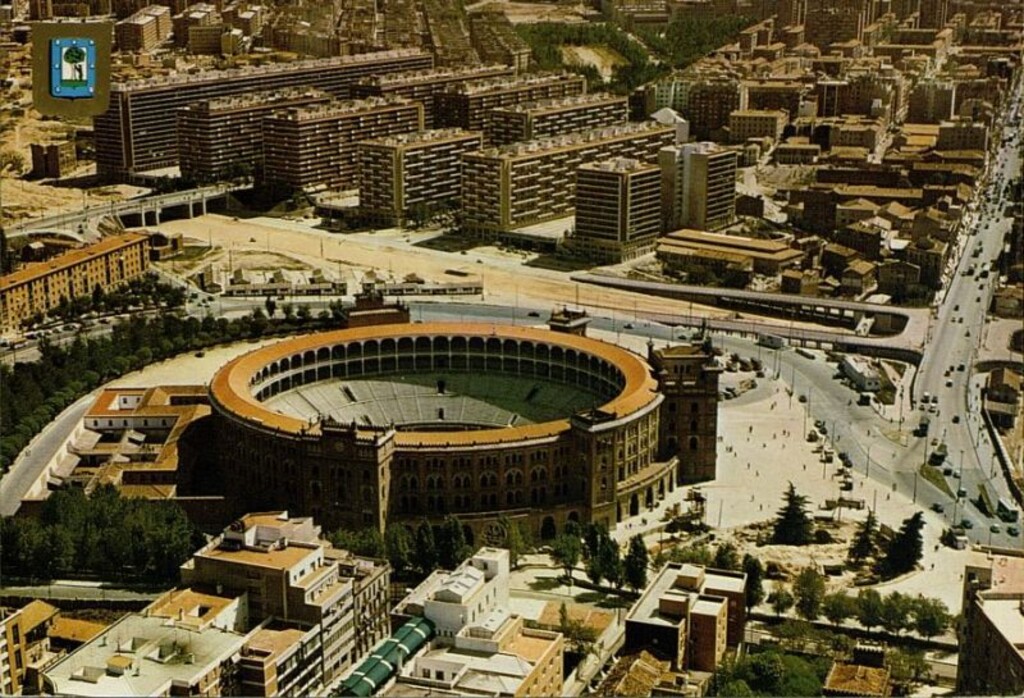 Miniatura de Vista aérea de la Plaza de Toros