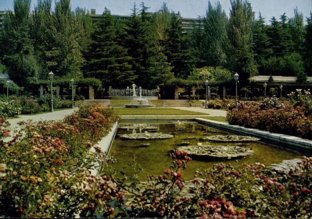 Miniatura de Parque Oeste. La Rosaleda