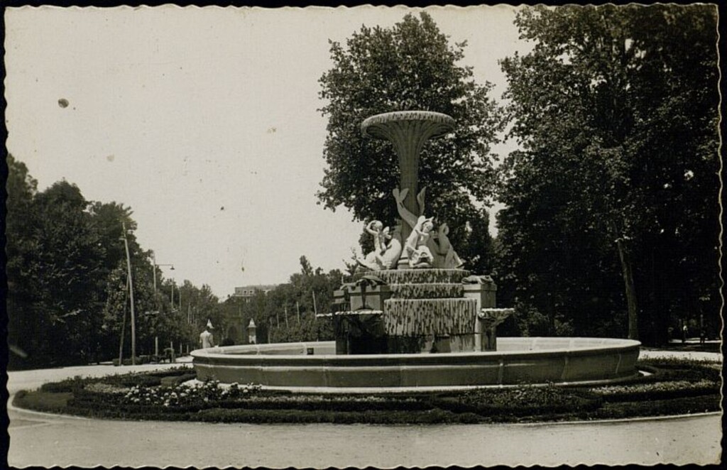 Miniatura de El Retiro. Monumento al Ángel Caído [sic]