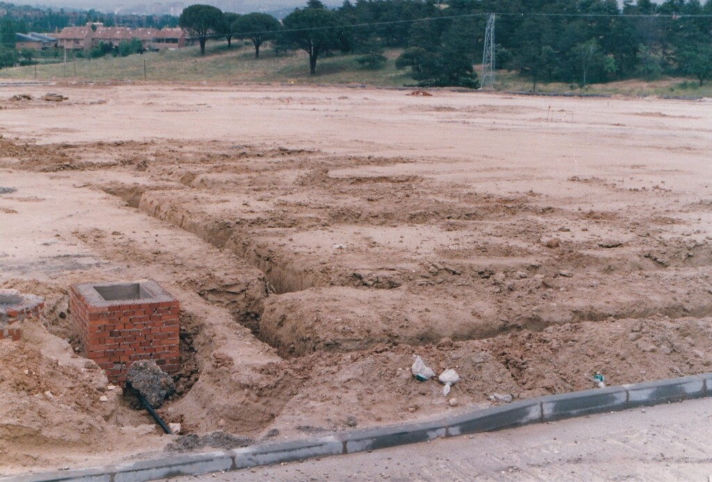 Miniatura de Arqueta de paso de una vivienda unifamiliar