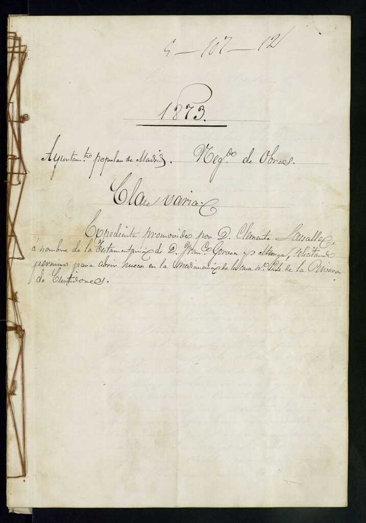 Miniatura de D. Clemente Lasalle, a nombre de la Testamentaria de D. Francisco Gorvea y Murga, solicitando permiso para abrir huecos en la mediania de la casa nº 24 de la rivera de Curtidores.