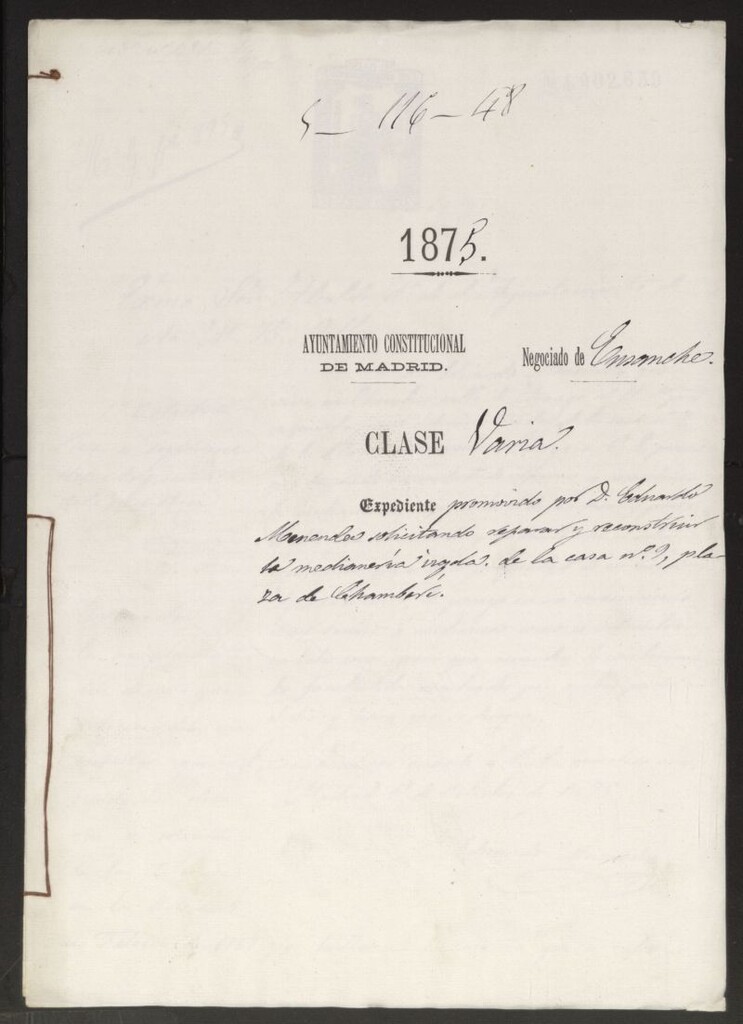 Miniatura de D. Eduardo Menéndez, solicitando reparar y reconstruir las medianía izquierda de la casa nº 9, plaza de Chamberí.