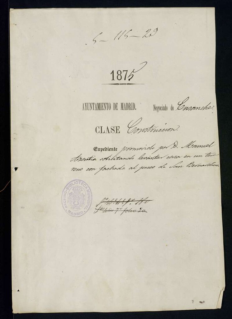Miniatura de D. Manuel Areitia, solicitando levantar cerca en un terreno con fachada al paseo de San Bernardino.