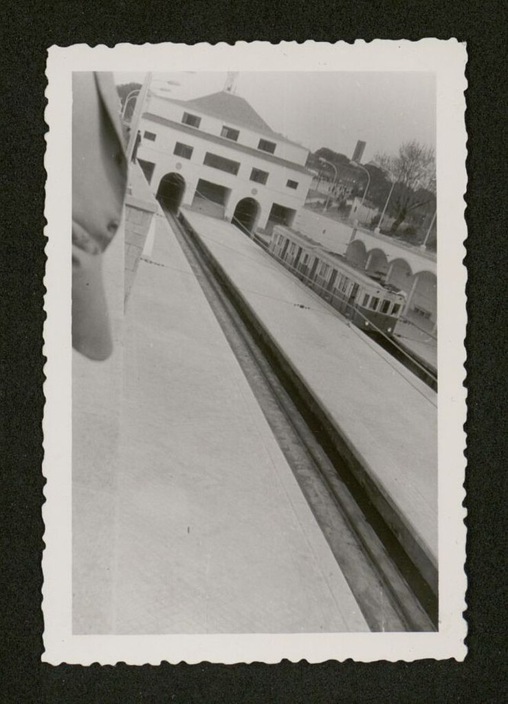 Miniatura de Estación de Metro de Lago