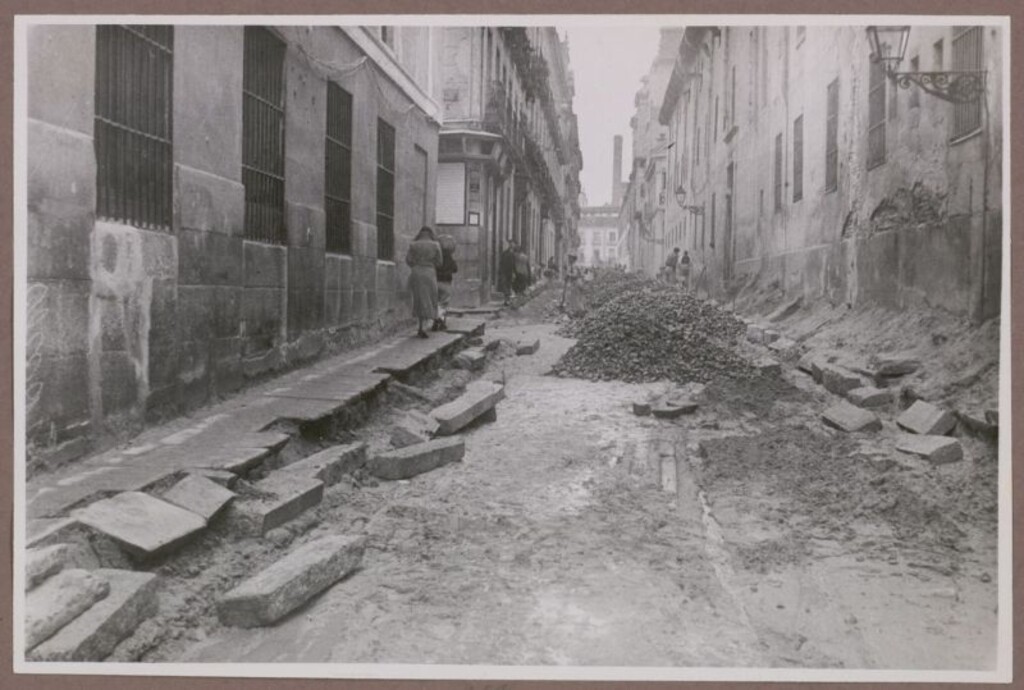 Miniatura de Calle de Quiñones en obras