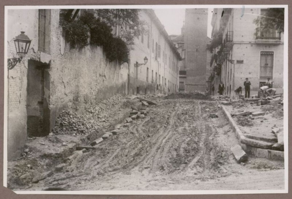 Miniatura de Calle del Príncipe de Anglona en obras