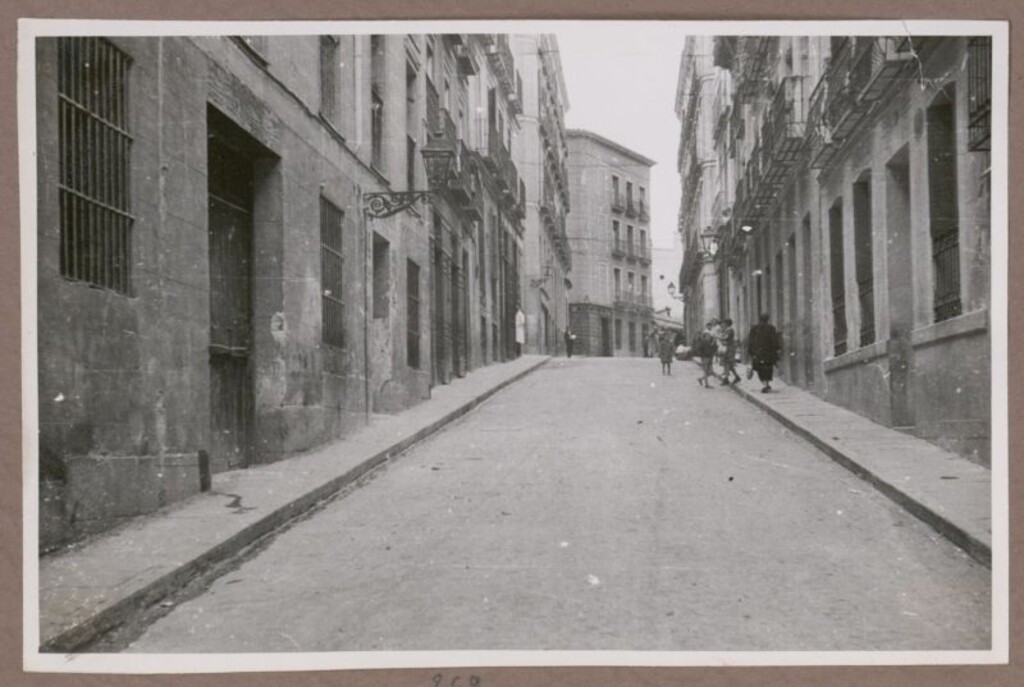 Miniatura de Calle de Sta. Lucía empedrada