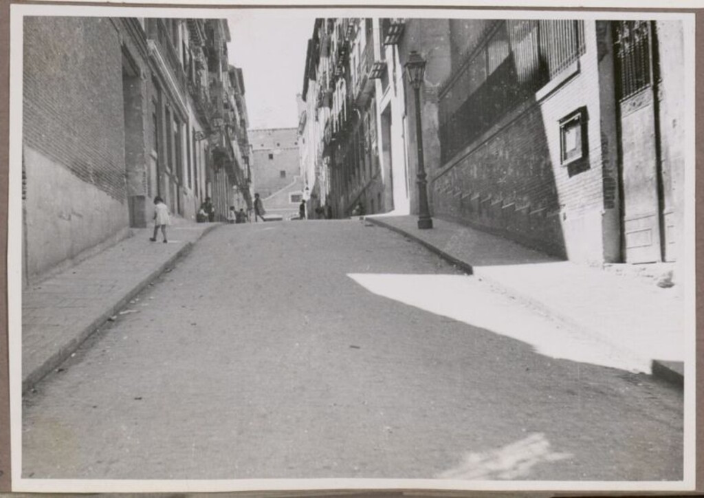 Miniatura de Calle de San Ildefonso en obras