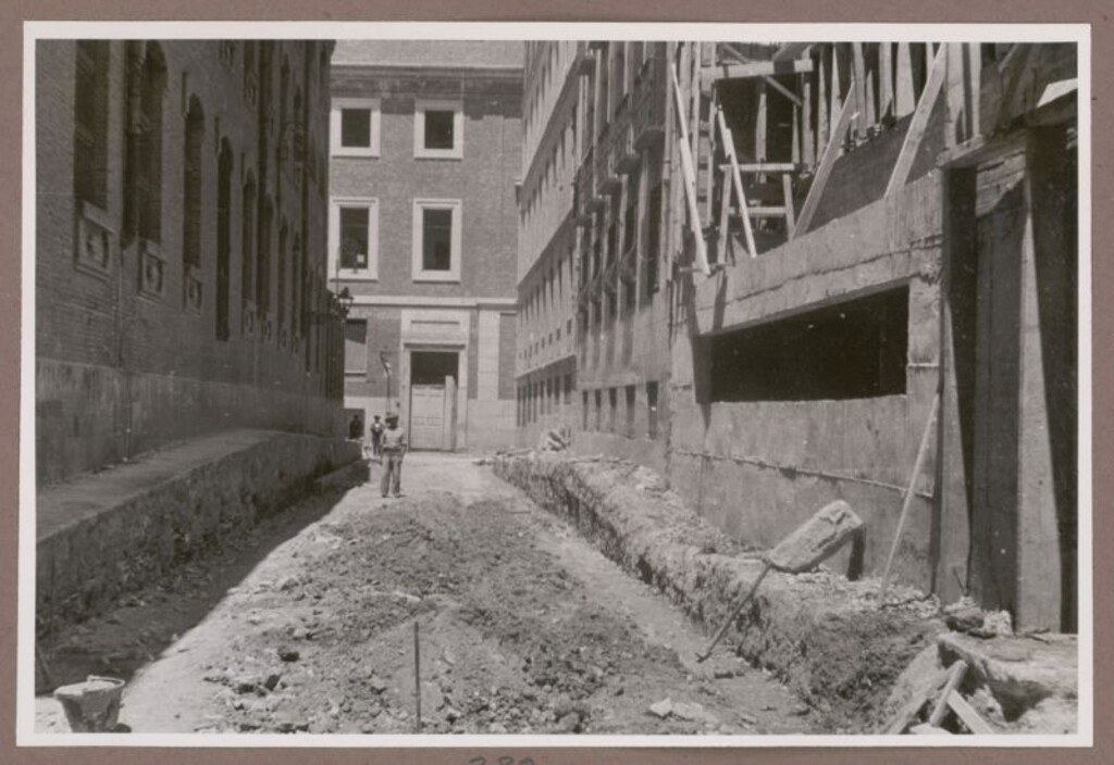Miniatura de Calle de Cenicero en obras