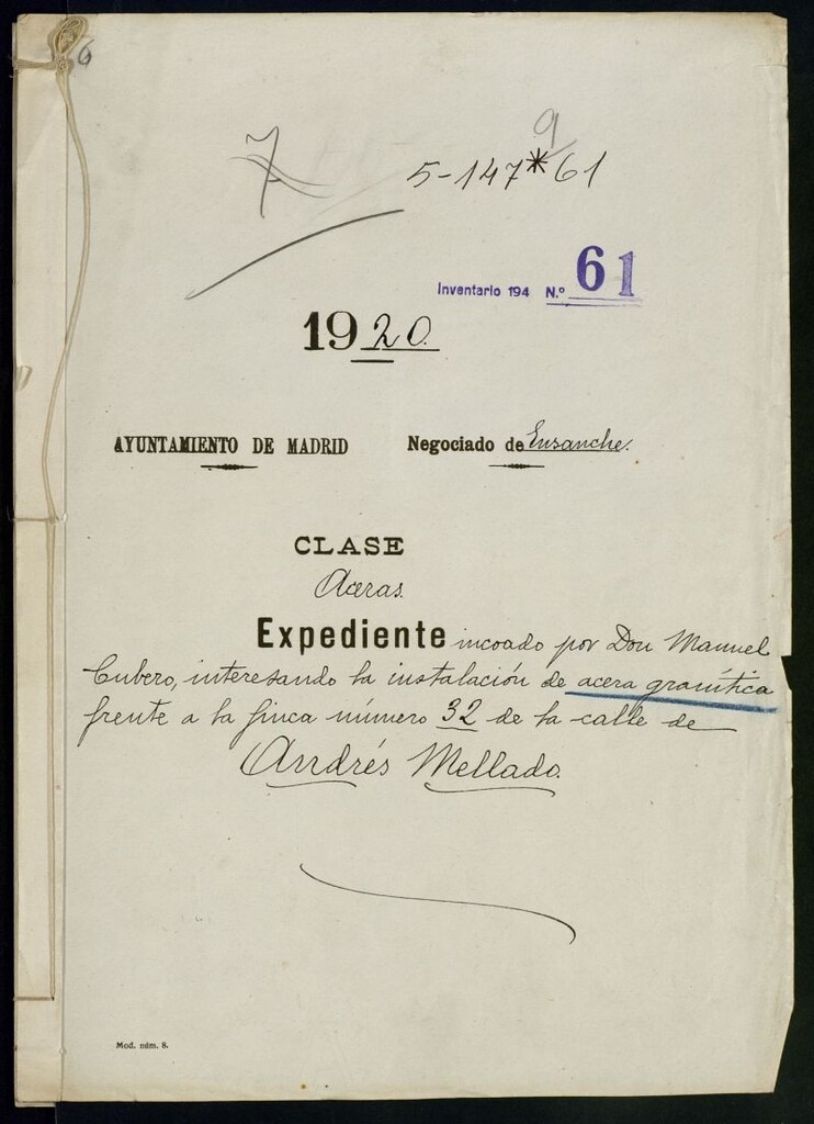 Miniatura de Expediente incoado por Don Manuel Cubero interesando la instalación de acera granítica frente a la finca n.º 32 de la calle de Andrés Mellado