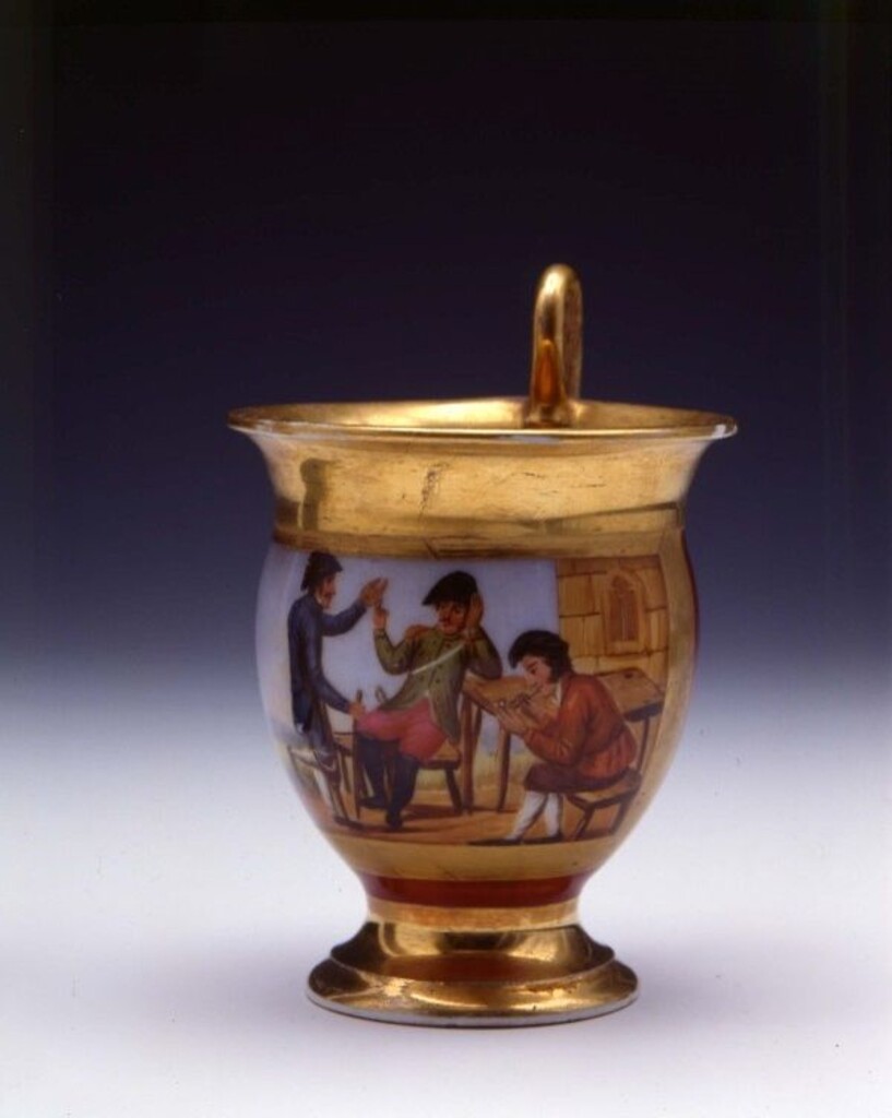 Miniatura de Taza decorada con motivo alusivo a la Constitución de 1812