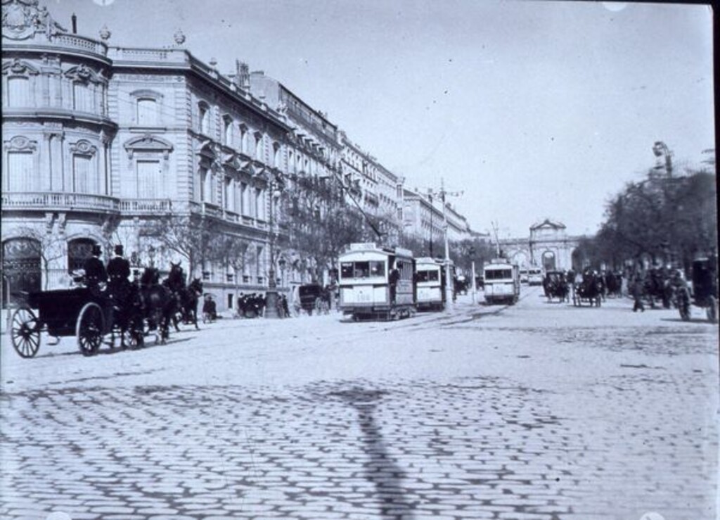 Miniatura de Calle de Alcalá desde Cibeles