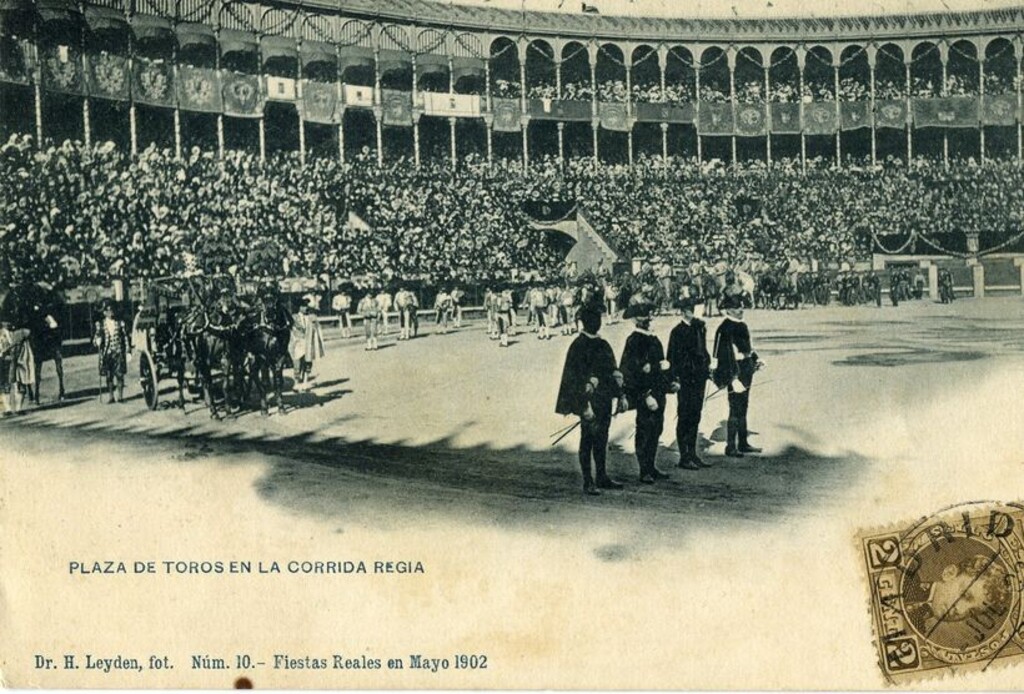 Miniatura de Plaza de Toros en la corrida regia