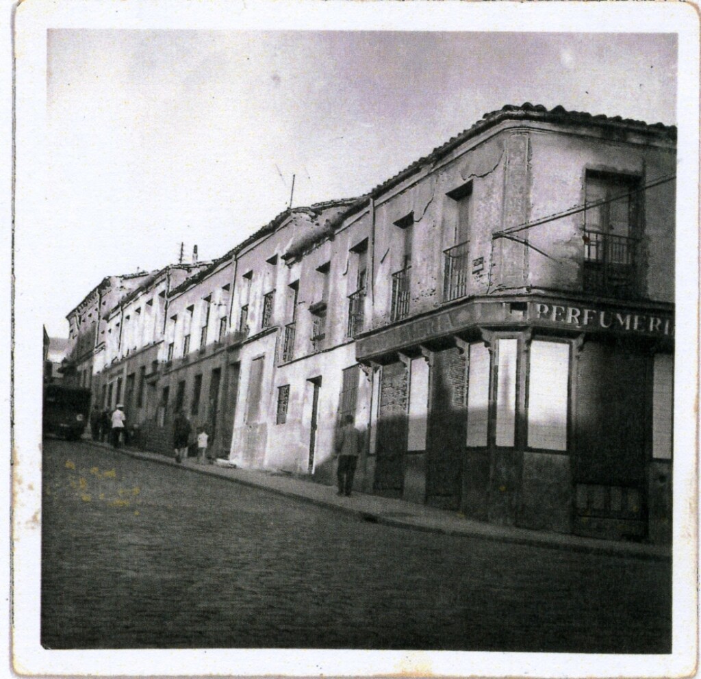 Miniatura de Perfumería en la calle del Labrador