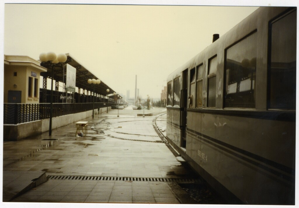 Miniatura de Museo del Ferrocarril en día de lluvia