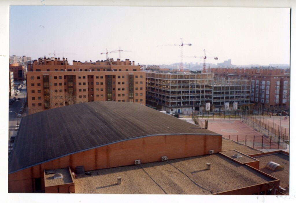Miniatura de El nuevo barrio de los Metales