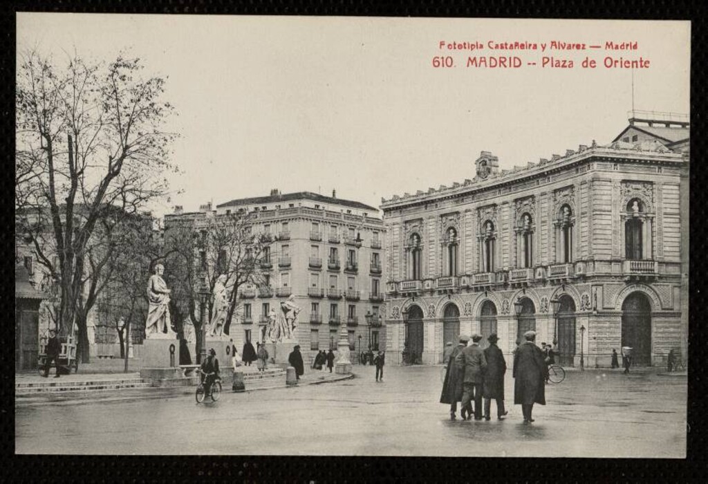Miniatura de Plaza de Oriente
