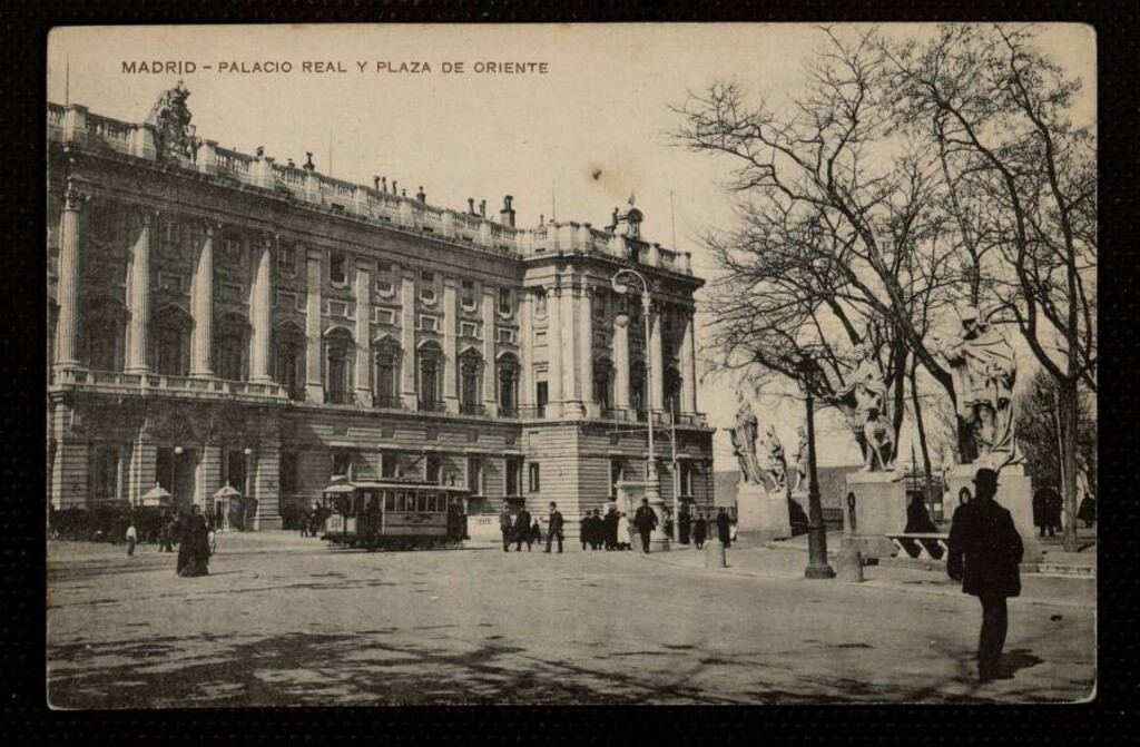 Miniatura de Palacio Real y Plaza de Oriente