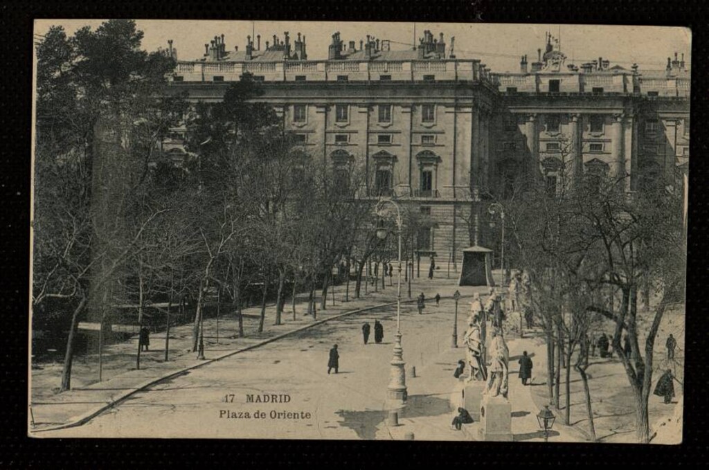 Miniatura de Plaza de Oriente