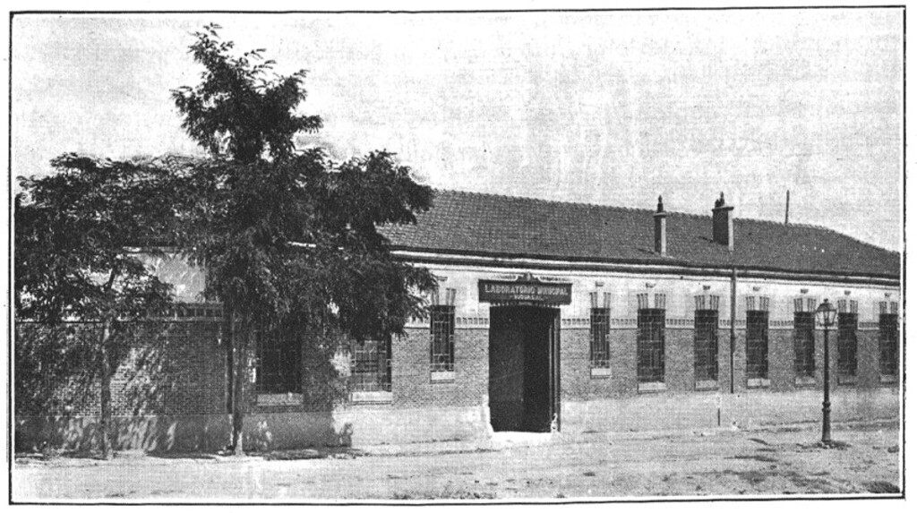 Miniatura de Laboratorio: Edificio auxiliar