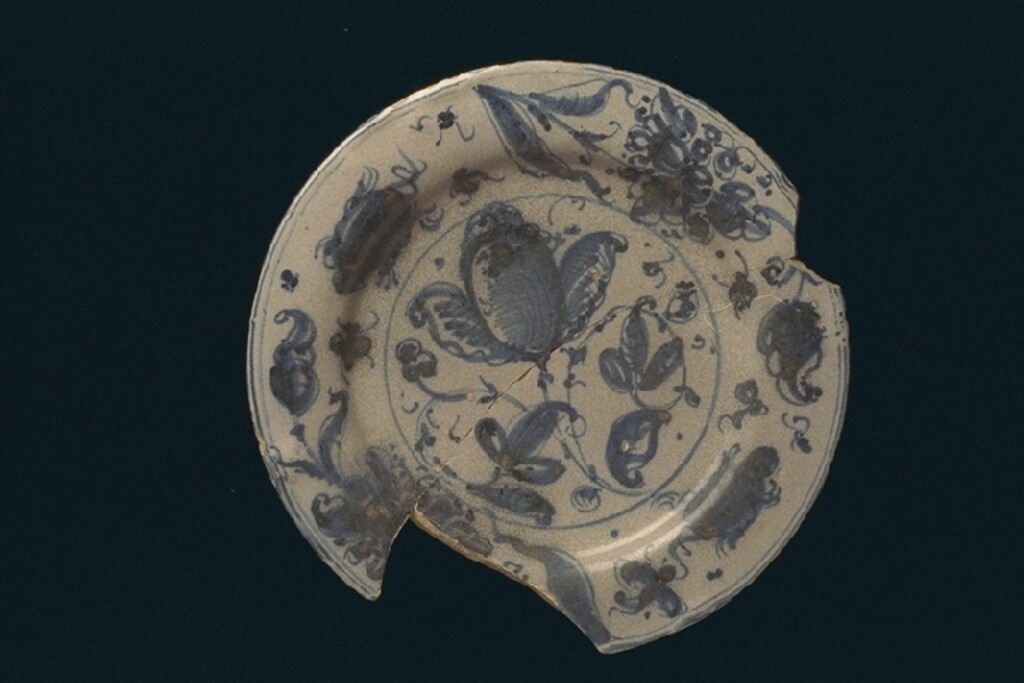 Miniatura de Plato de cerámica de Talavera