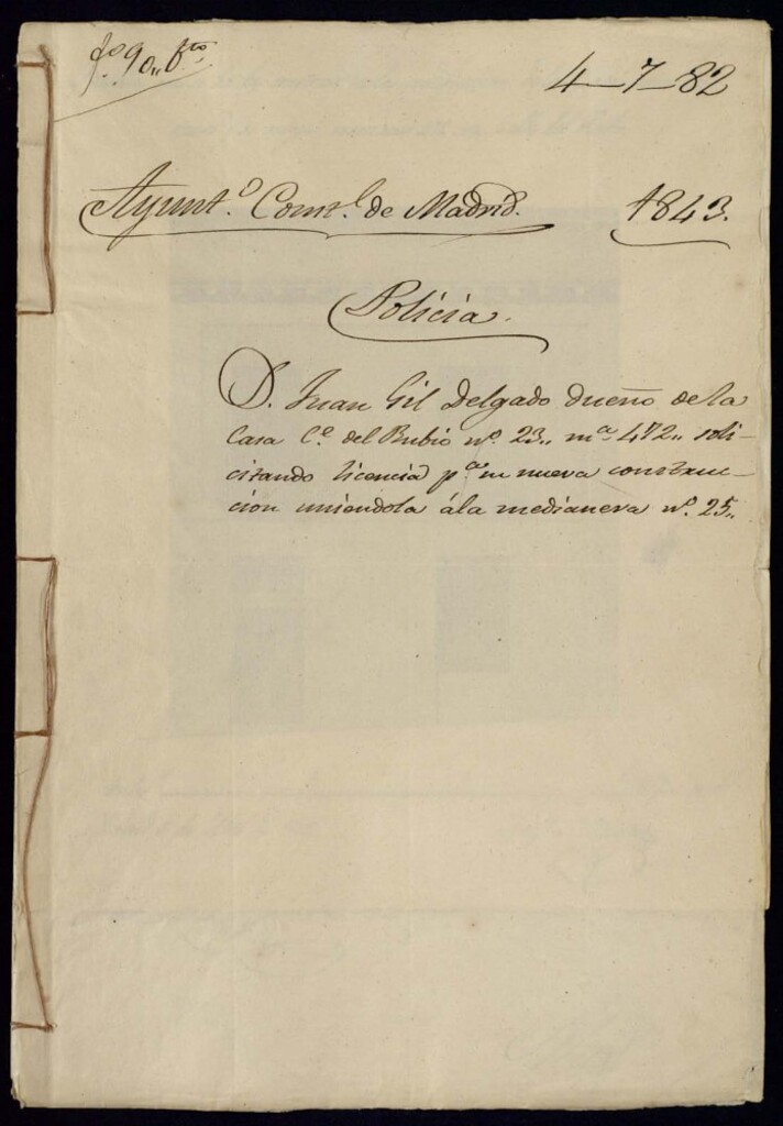 Miniatura de Don Juan Gil Delgado, dueño de la casa de la calle del Rubio, 23, manzana 472, solicitando licencia para una nueva construcción uniéndola a la medianera, 25