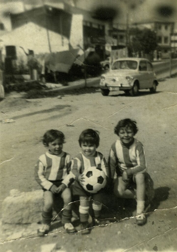 Miniatura de Arturo jr. y sus primos