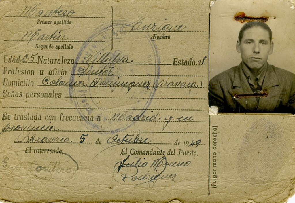 Miniatura de Tarjeta Provisional de Identidad de Enrique
