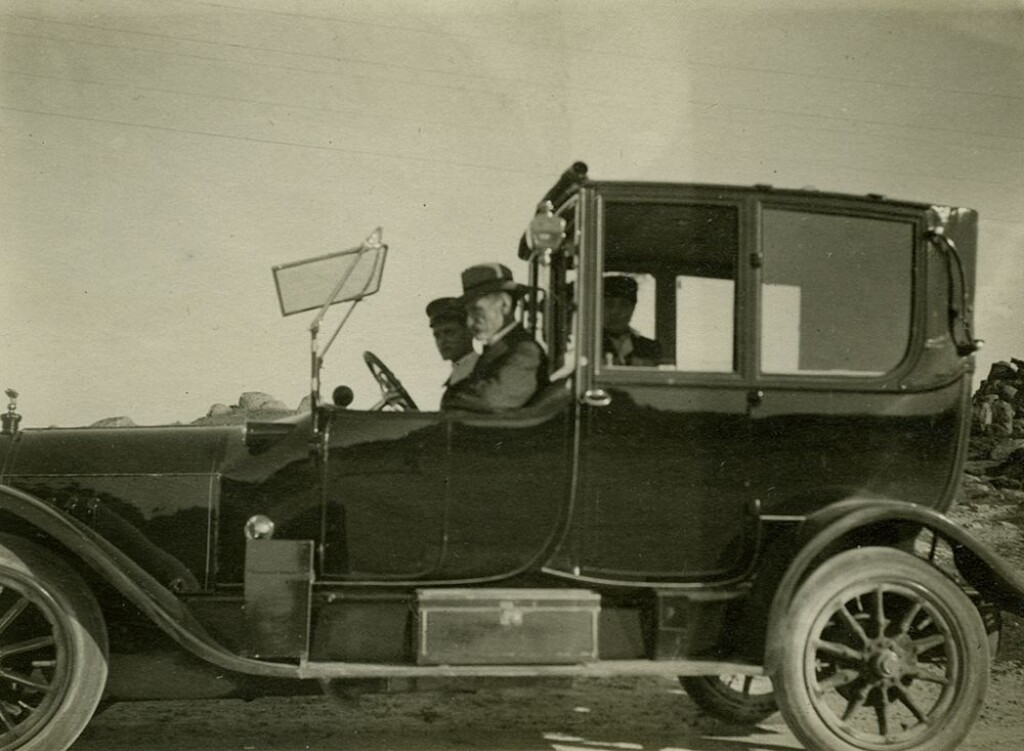 Miniatura de En el coche del abuelo de Sagrario