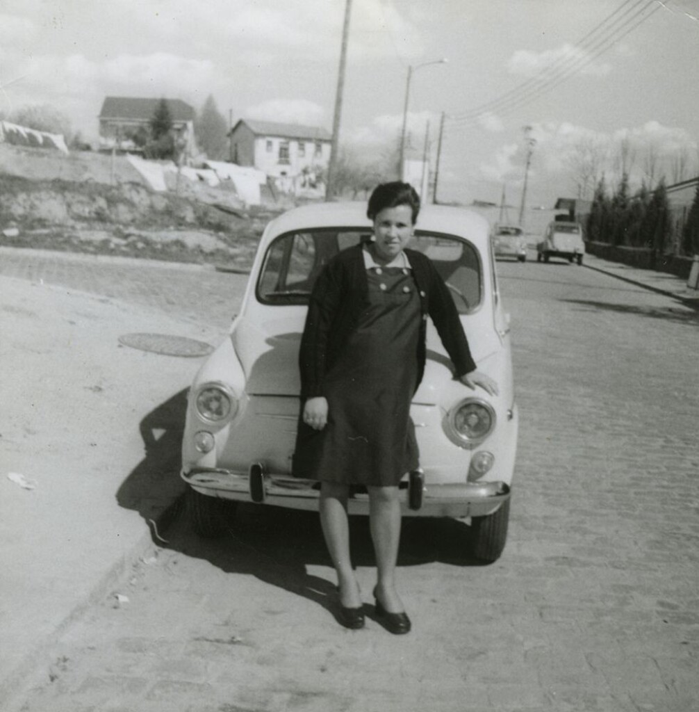 Miniatura de Consuelo con el 600