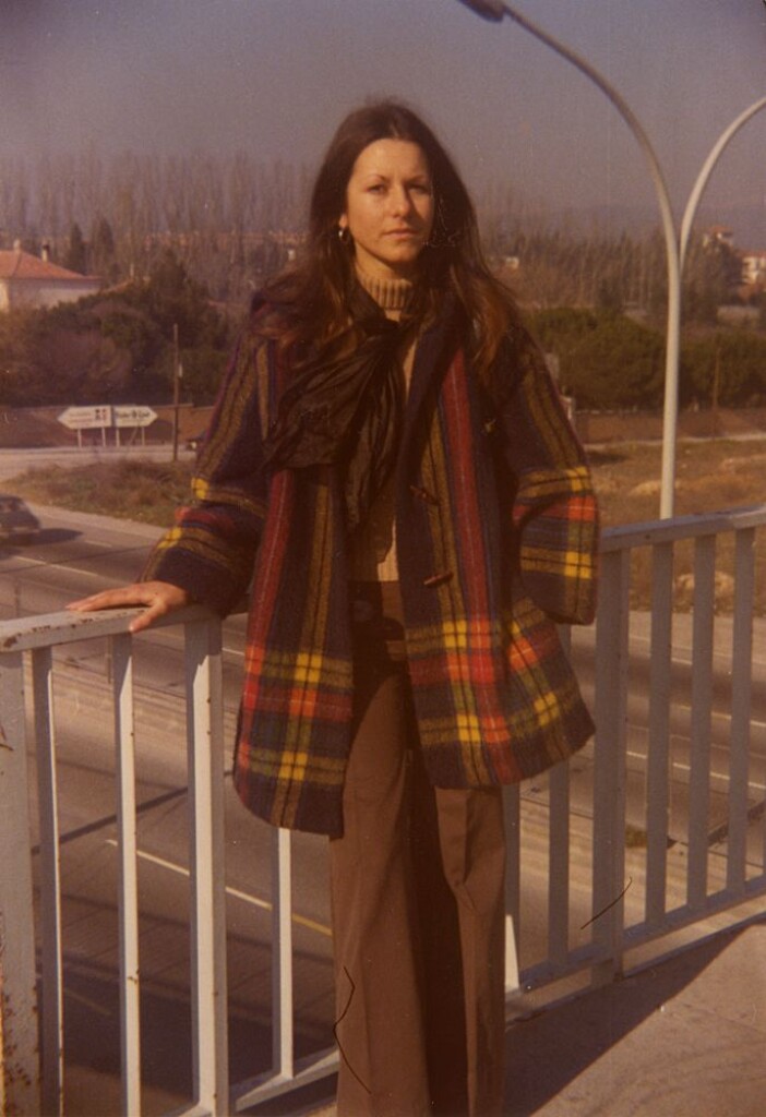 Miniatura de Ana María en el puente