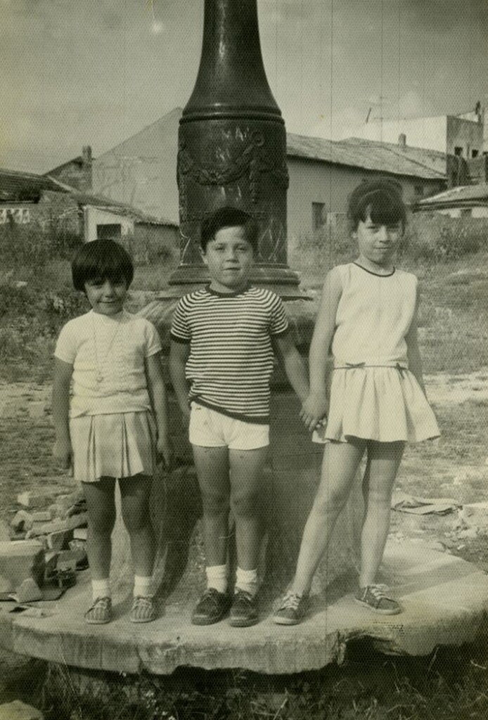 Miniatura de Mamen, Maite y Pepe