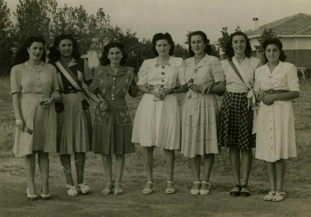 Miniatura de Damas de honor del fútbol