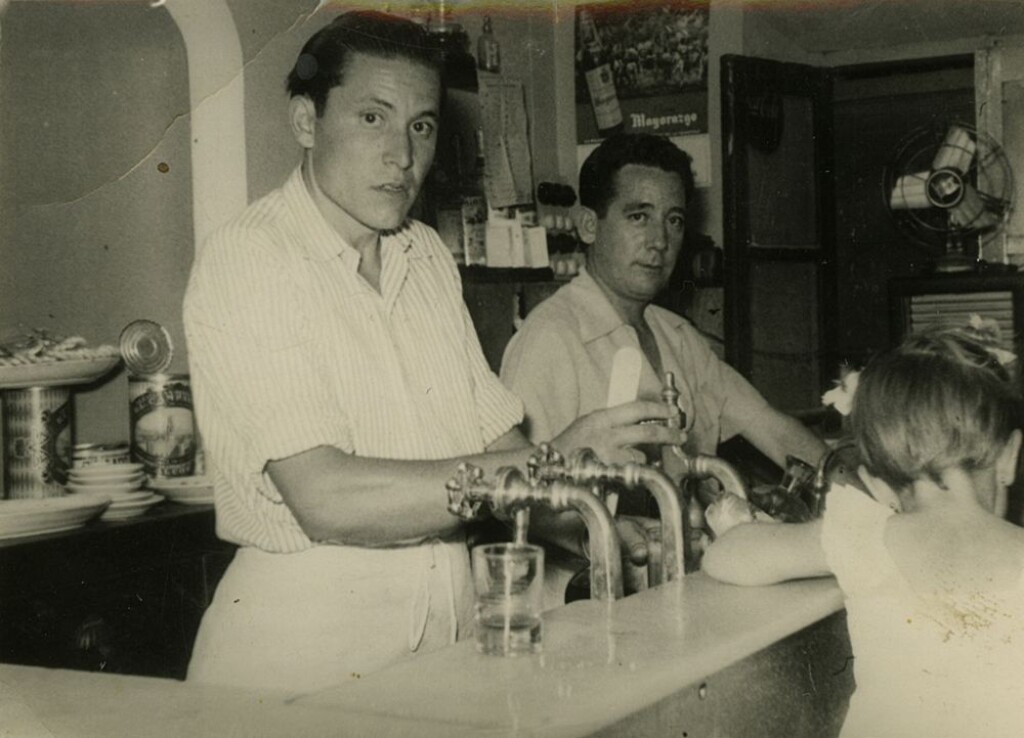 Miniatura de Juan y Felix trabajando en Los Moscas
