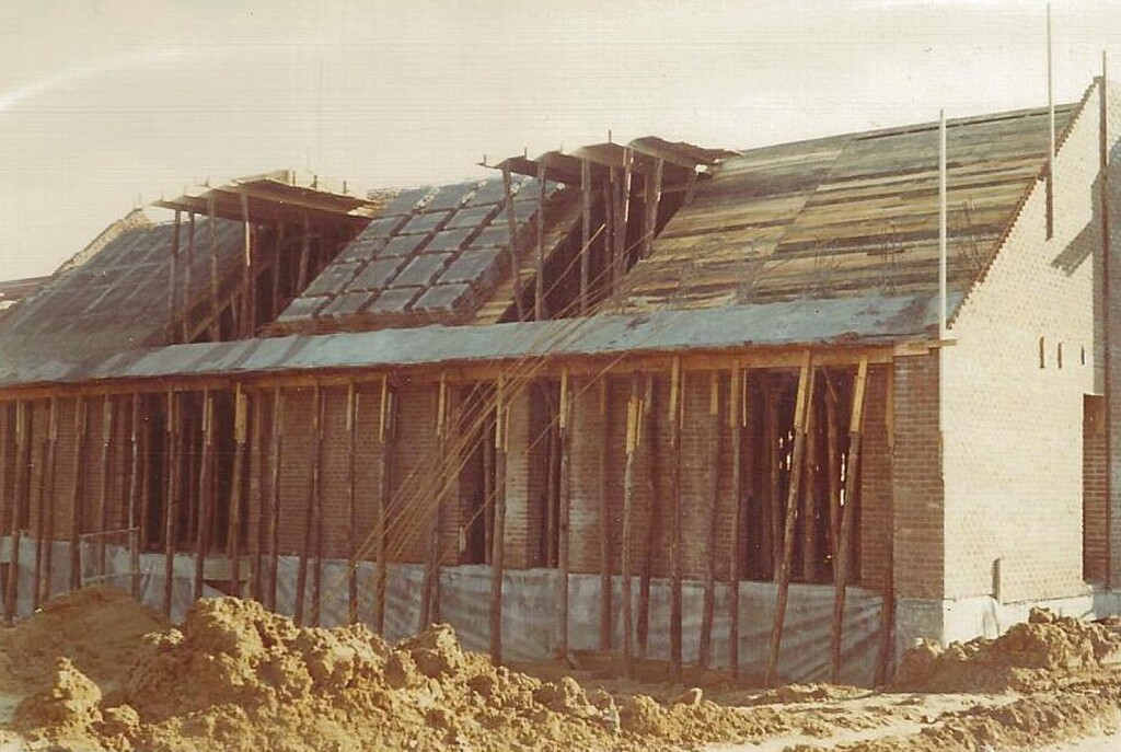 Miniatura de Colegio Waldorf en construcción