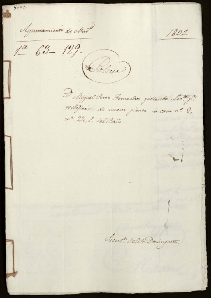 Miniatura de Don Miguel Pérez Fernández pidiendo licencia para reedificar de nueva planta la casa 8 de la manzana 220, calle del Baño.