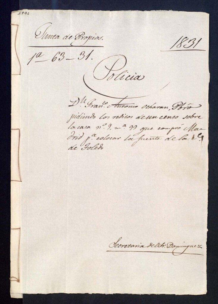 Miniatura de Don Francisco Antonio Ocharan, presbítero y capellán, pidiendo los réditos de un censo sobre la casa, número 9 de la manzana 99 que compró Madrid para colocar la fuente de la calle Toledo