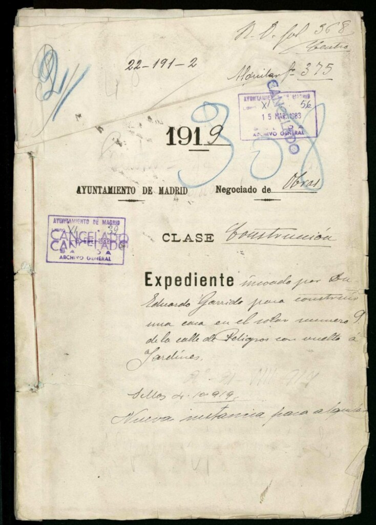 Miniatura de Expediente incoado por Don Eduardo Garrido para construir una casa en el solar número 9 de la calle de Peligros con vuelta a Jardines.