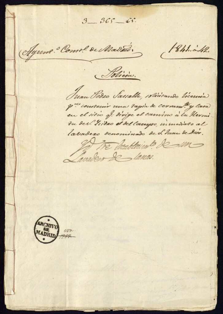 Miniatura de Juan Pedro Lasalle, solicitando licencia para construir una tapia de cerramiento y casa en el sitio que dirige el camino a la Ermita de San Isidro el del campo inmediato al lavadero denominado de San Juan de Dios. Y sobre establecimiento de un lavadero de lanas