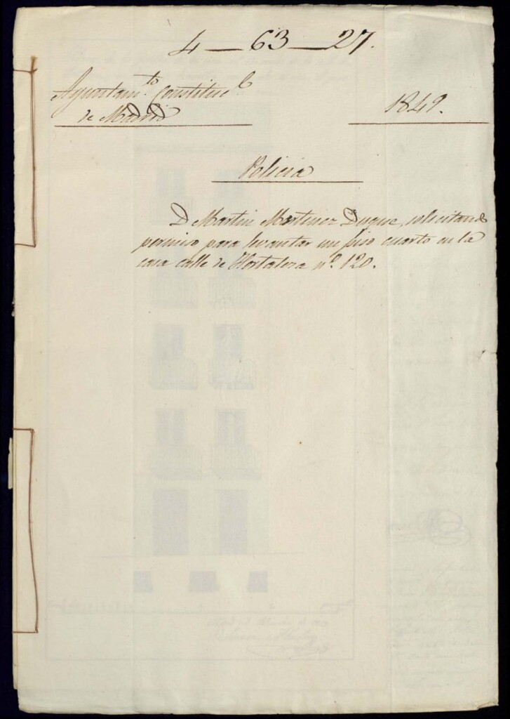 Miniatura de Don Martín Martínez Duque solicitando permiso para levantar un piso cuarto en la casa de la calle de Hortaleza, 120