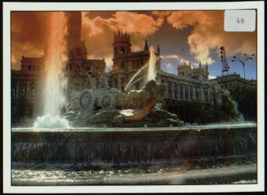 Miniatura de La Cibeles y el Palacio de Comunicaciones